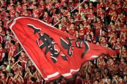 开云体育官方网站-关于上港冲击：与恒大PK对决，实力呈现出潜力，豪取连胜的信息
