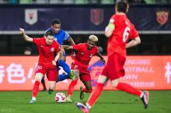 开云体育官网-客场作战难度加大，球队需全力以赴