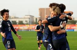 开云体育下载-韩国球队备战亚冠比赛，迎战亚洲劲旅