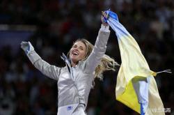 开云体育平台APP-乌克兰女运动员在游泳项目中获得铜牌