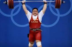 开云官网-俄罗斯举重选手创造新纪录赢得金牌