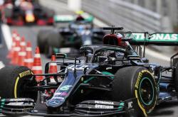 开云体育APP下载-包含梅赛德斯鏖战红牛二队，诺里斯带队取胜的词条