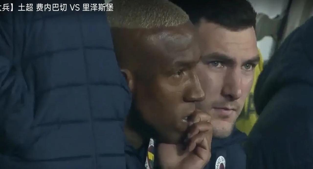 沙尔克客场失利，连续战绩不佳
