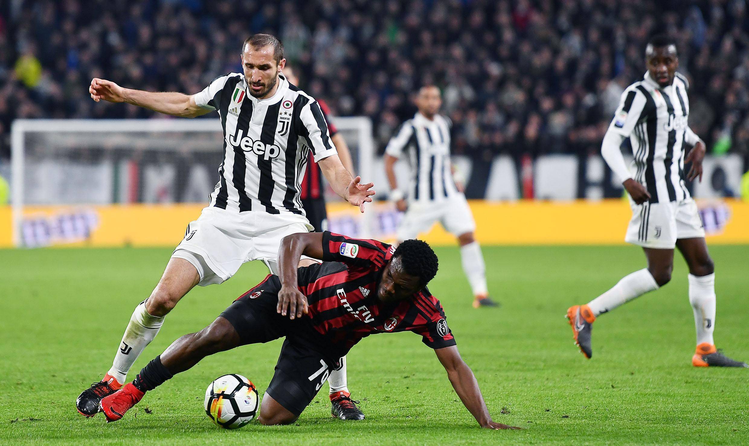 尤文图斯在主场继续保持不败基本盘，对阵米兰的简单介绍