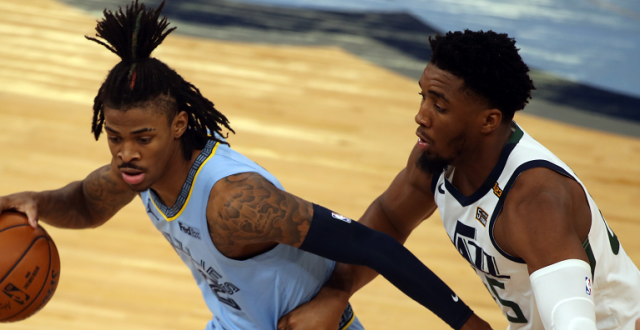 包含山东队完胜四川队,米切尔关键制胜的词条 包含山东队完胜四川队,米切尔关键制胜的词条