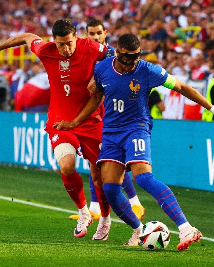 法国队鏖战波兰队，波尔带队取胜